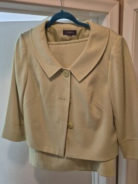 Liz Claiborne Light Green Cropped Blazer with Rounded Collar